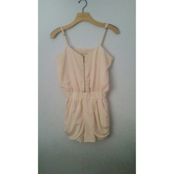 Angl Blush Romper - Picture 1 of 2