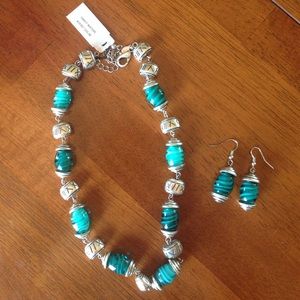 Premier Designs jewelry set