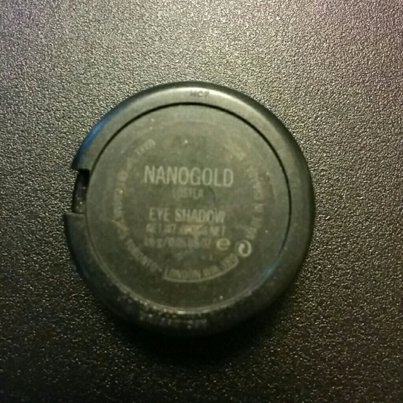 Mac eyeshadow - Picture 3 of 3