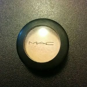 Mac eyeshadow
