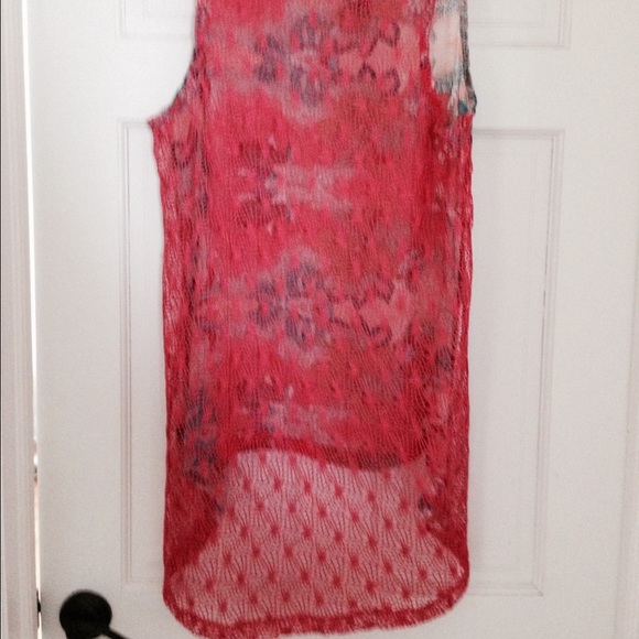 ☀️ Sassy vibrant high low tank top ☀️ 4 for $35 - Picture 2 of 3