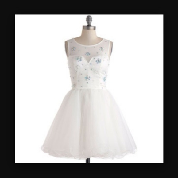 Chi Chi London Dresses & Skirts - Modcloth Chi Chi London Once Upon A Gleam Dress