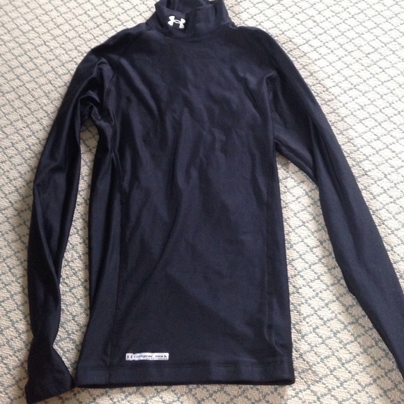 Black under armour top