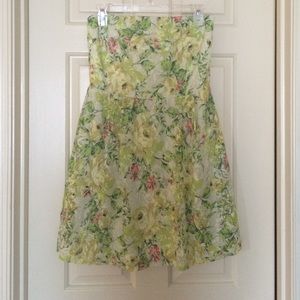 Floral strapless summer dress