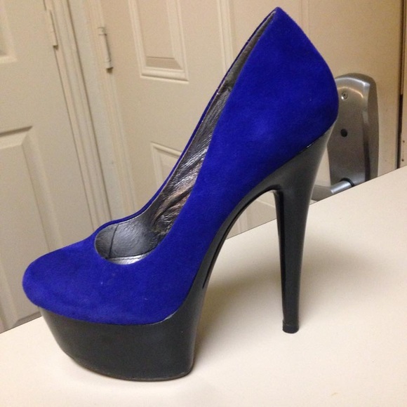 Steve Madden Pumps size 5.5 - Picture 2 of 2