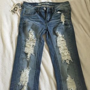 Machine brand destroyed skinny jeans