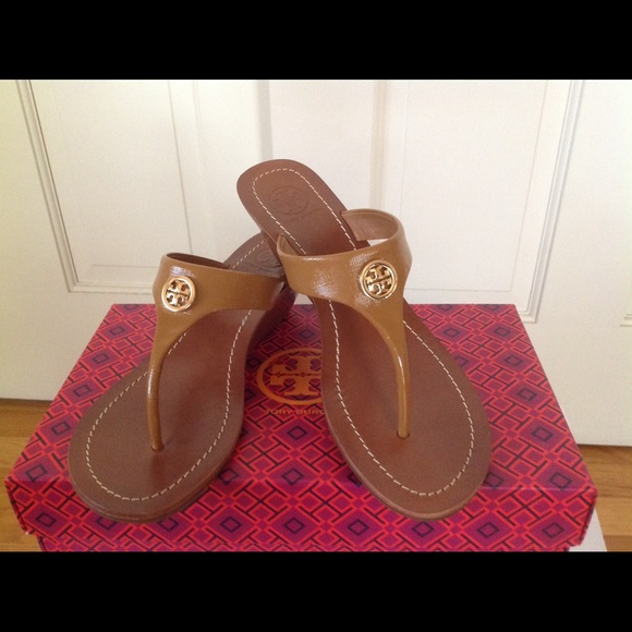 New Tory Burch Miller Cameron wedge thong sandals