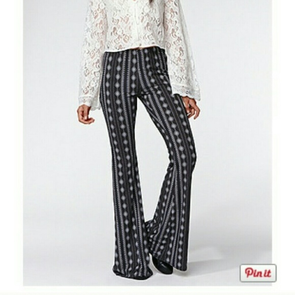 Kendall and Kylie Pacsun pants - Picture 1 of 3