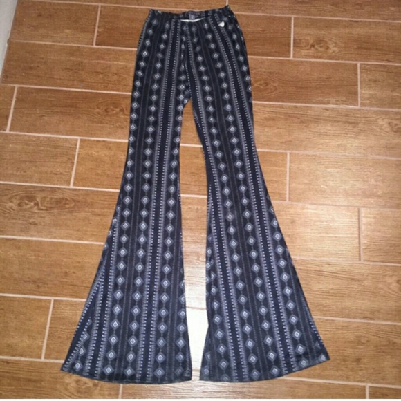 Kendall and Kylie Pacsun pants - Picture 2 of 3