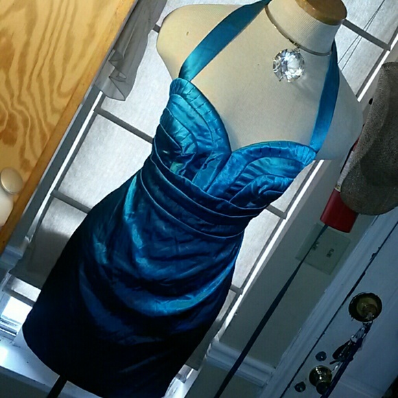 Ardent B. BLUE DRESS
