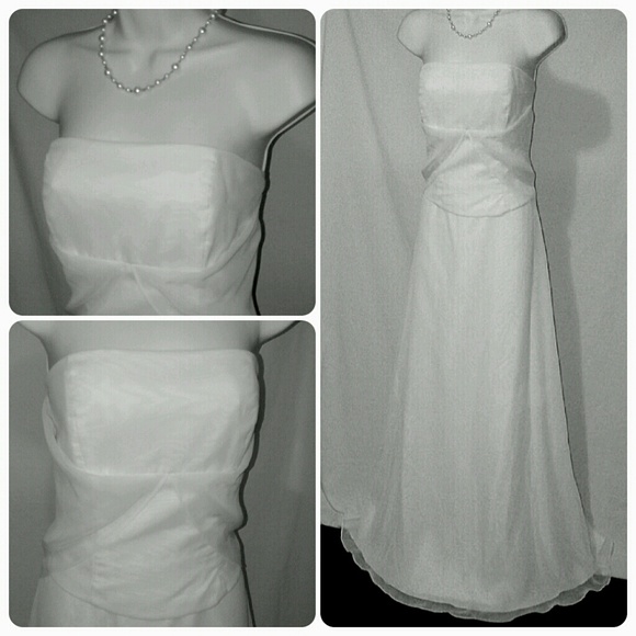 Size 6 Wedding Gown Strapless White Dress