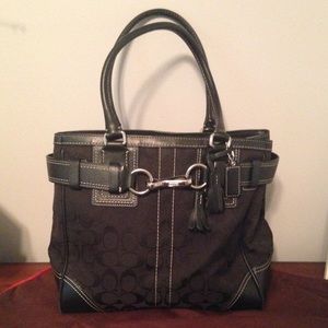💕 reduced Like new Authentic black coach tote