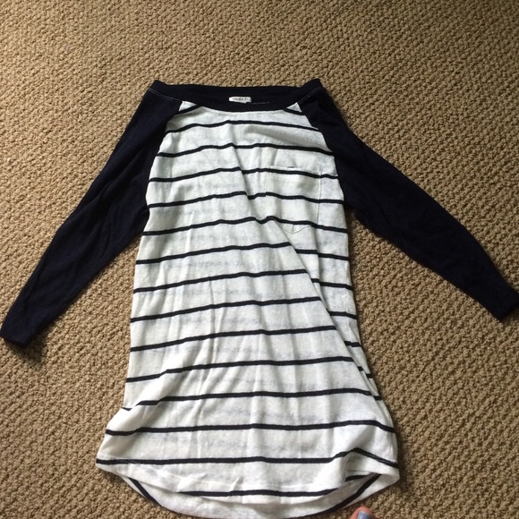 Navy striped baseball tee