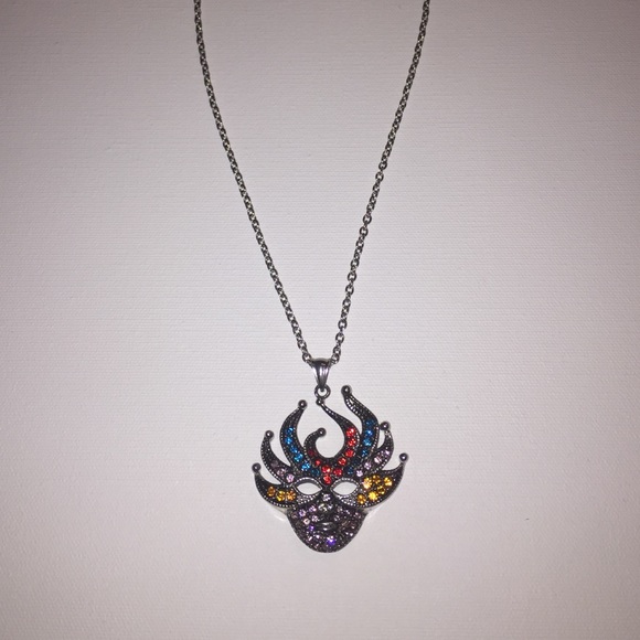 MULTI COLOR MARDI GRAS MASK SILVER TONE NECKLACE - Picture 1 of 4