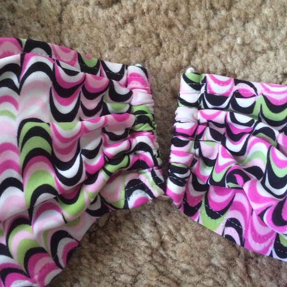 F21 patterned swimsuit - Picture 4 of 4