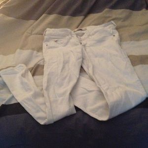 White denim hollister jeans