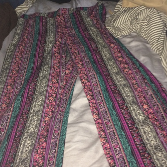 Gypsies style pant.