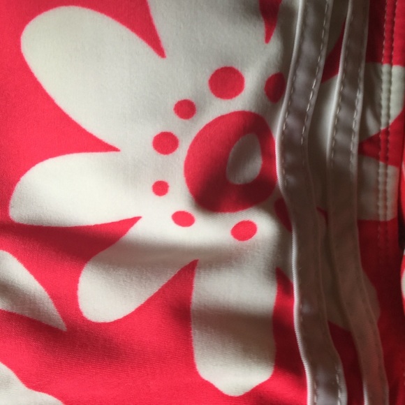 NEW TAGS ON NO BOUNDARIES 👣🌸💗🌸 - Picture 4 of 4