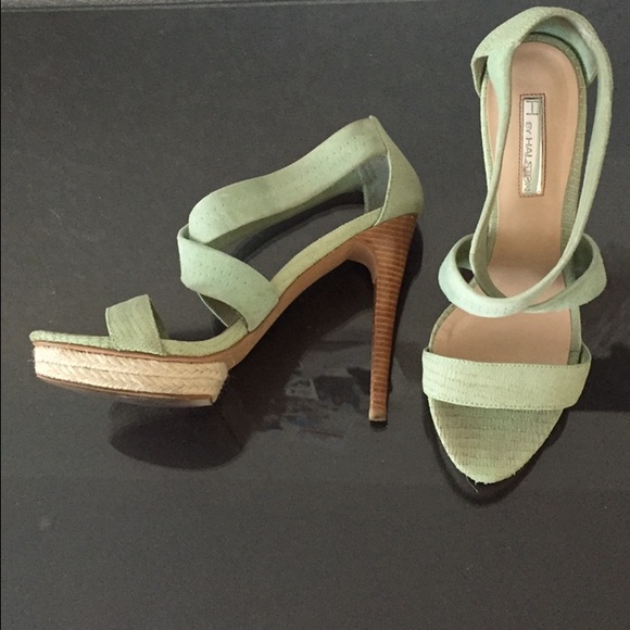 Halston strappy sandal platform heels