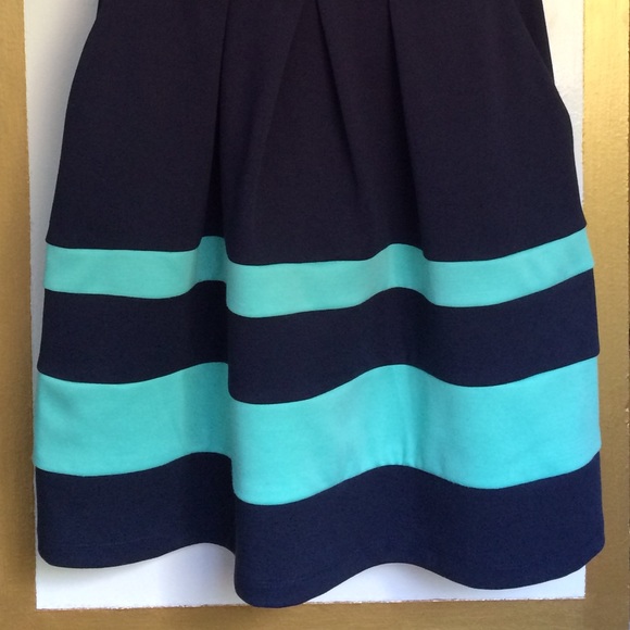 🚫SOLD🚫Blue Dress with Pockets 🎉HP🎉 - Picture 4 of 4