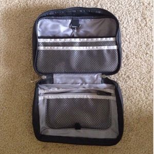 Small Nike travel organizer
