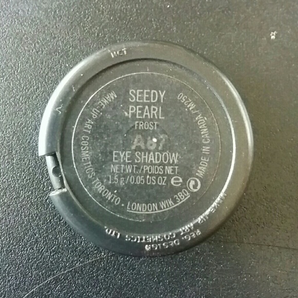 Mac eyeshadow - Picture 3 of 3