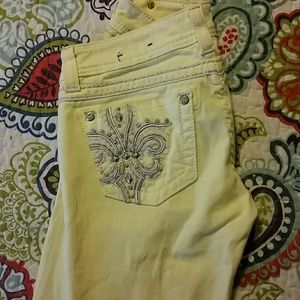 Miss Me size 27 Capris