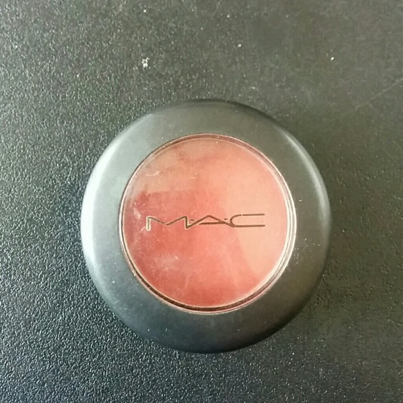 Mac eyeshadow