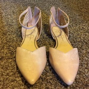 CLASSY POINTED TOE FLATS