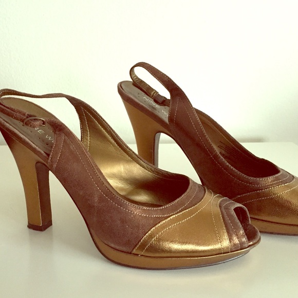 Gold Nine West Slingback Heels