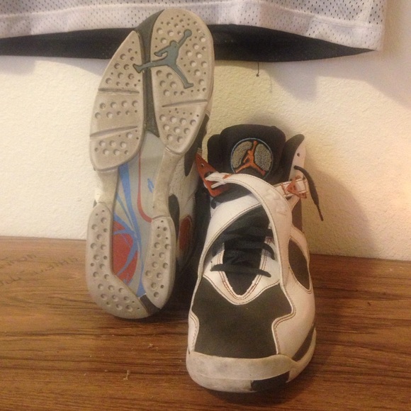 Jordan 8's - Picture 2 of 2