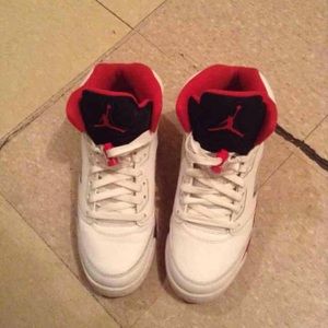 Jordan fire red 5