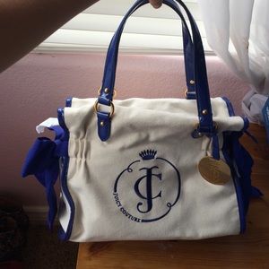 Juicy Couture NWT purse