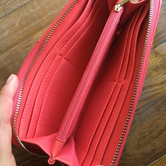 Wallet - Picture 2 of 4