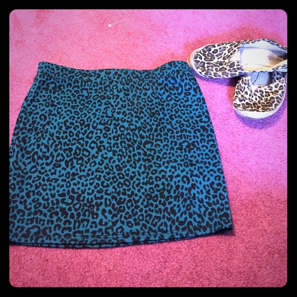 Pencil skirt