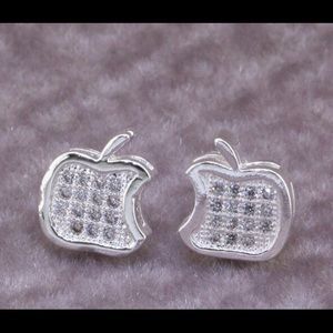 NEW SILVER APPLE EARRINGS