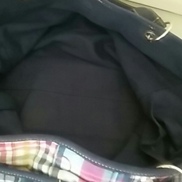 Sold !!!)Plaid Tote Bag Preowned - Picture 3 of 4