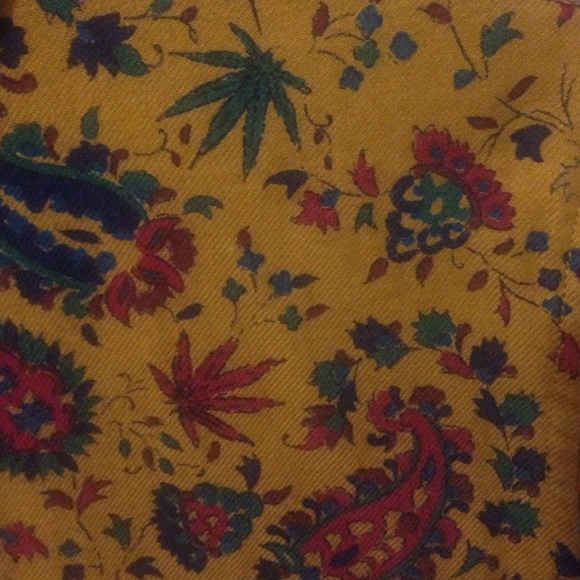 Shirt - Picture 3 of 4