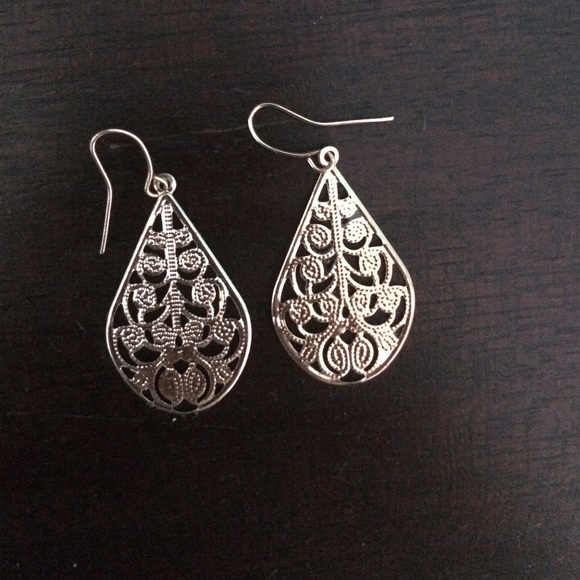 Gold earrings