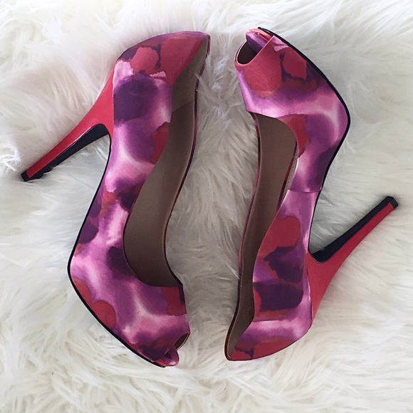 RACHEL Rachel Roy Shoes - 🎀RACHEL Rachel Roy watercolor heels