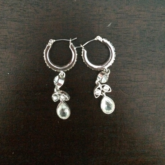 Diamond dangles