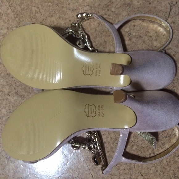 Jeweled Heels - Picture 2 of 4