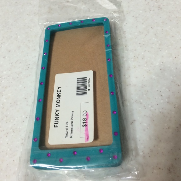 Phone case - Picture 2 of 2