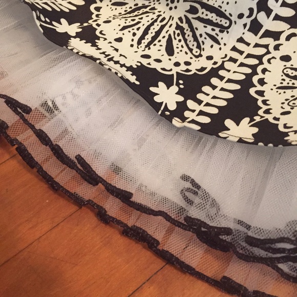 ALYN PAIGE New York brown cream dress 4 - Picture 3 of 4