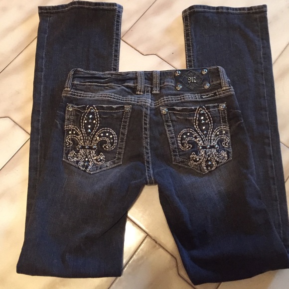 Gently used Miss Me Jeans - Picture 2 of 4