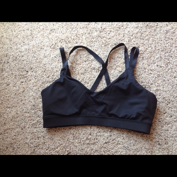Cage back sports bra / bra top