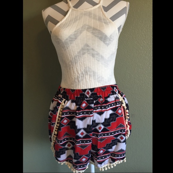 Brand new never been worn shorts❤️ - Picture 1 of 2