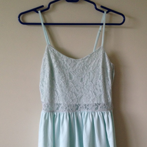Mint lace dress (size 6, fits 2/4) - Picture 1 of 2
