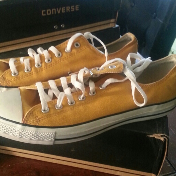 converse - Picture 3 of 3