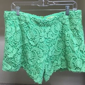 Gianni Bini green crochet Lynda shorts